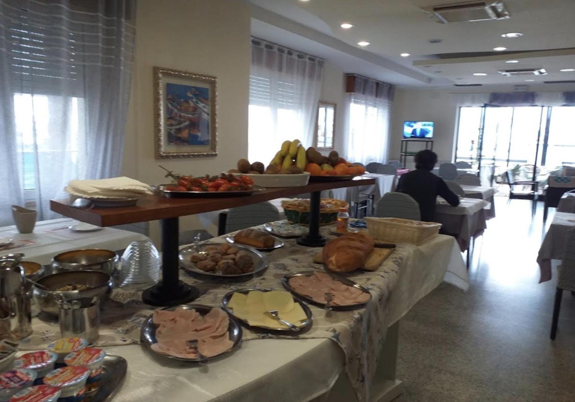 Hotel Bonaria Rimini Eksteriør bilde